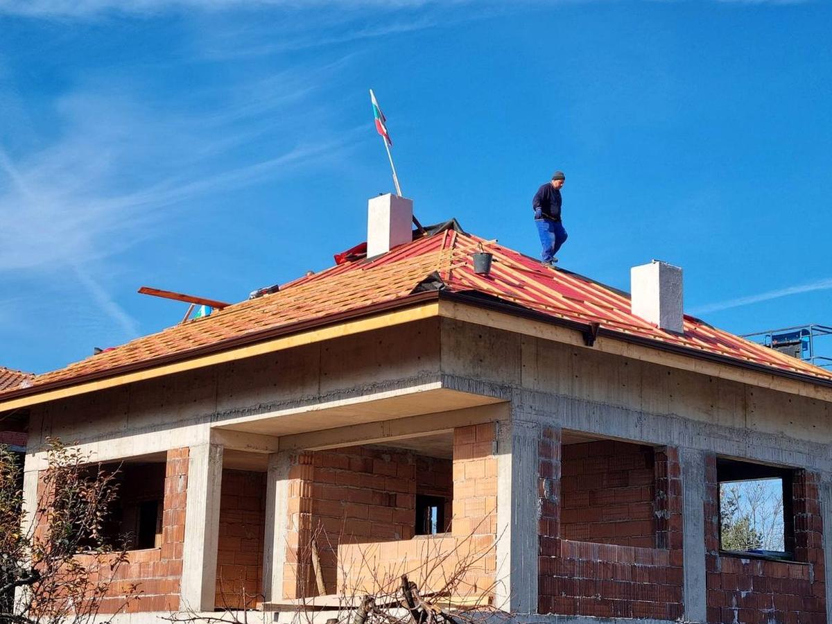 inlocuire acoperis complet pentru Reparatii si Montaj Acoperis Tudora