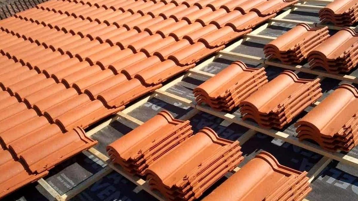 montaj tigla ceramica pentru Reparatii si Montaj Acoperis Copalau