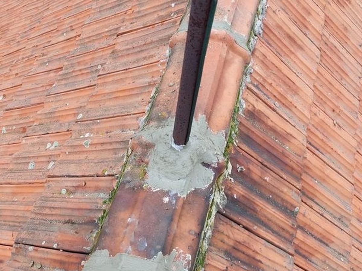 Reparatie margine acoperis si elemente de inchidere