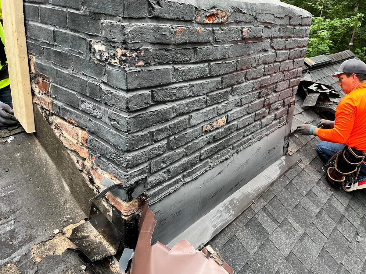 reparatie cos acoperis pentru Reparatii si Montaj Acoperis Tudora